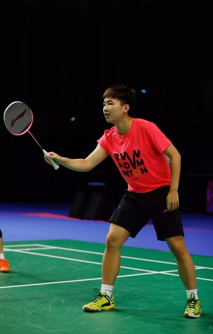 眼光看待发 眼光看待发