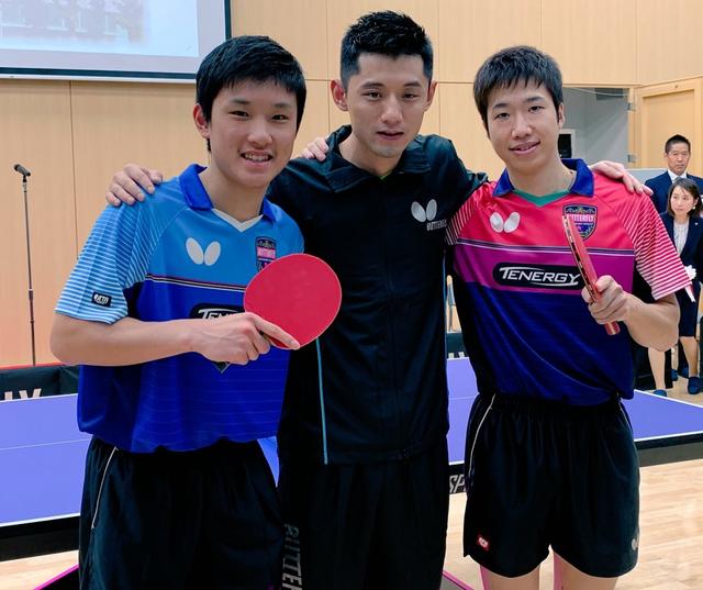 作为卫冕冠 作为卫冕冠