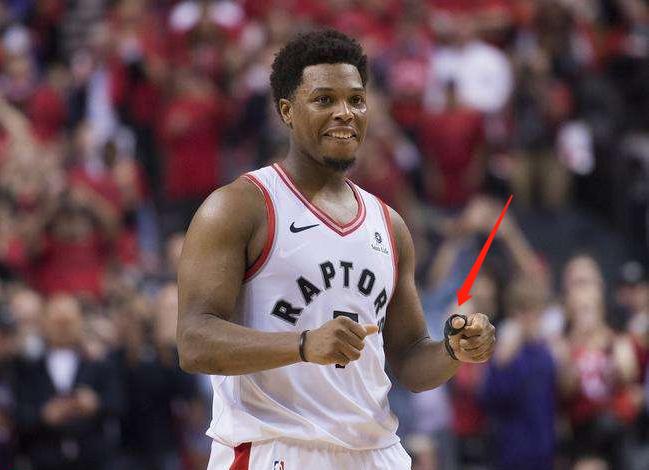 的背景下 的背景下