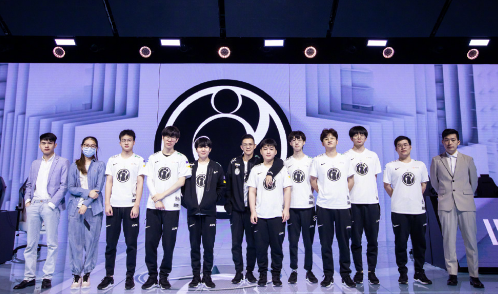 是一件备受 是一件备受